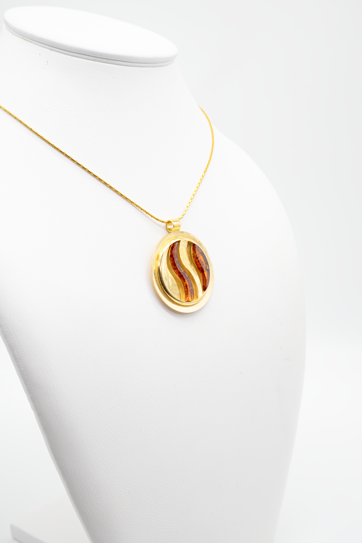 Luxuriöser 24K vergoldeter Bernstein Anhänger