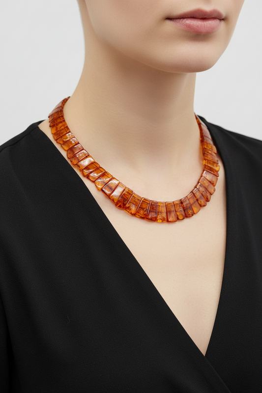 Amber Collier handgefertigt – einzigartiges Design