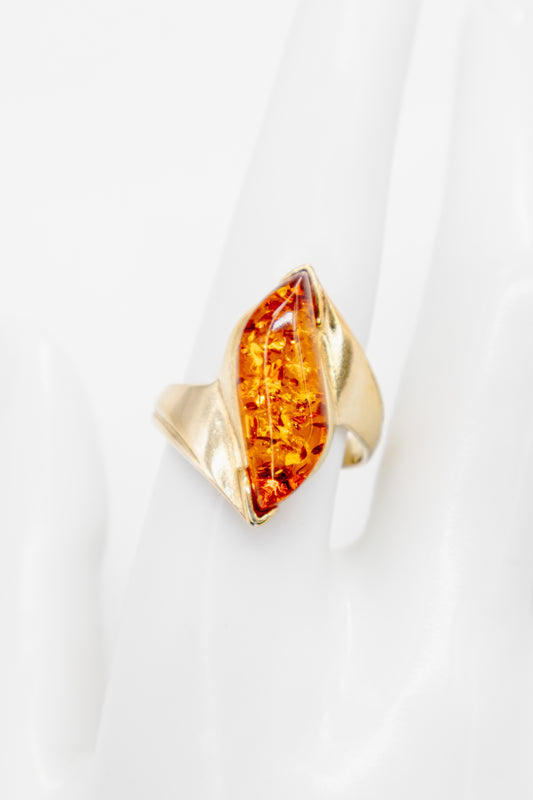 Vergoldeter Bernsteinring aus 925er Silber – Moderner Statement-Ring Unikat