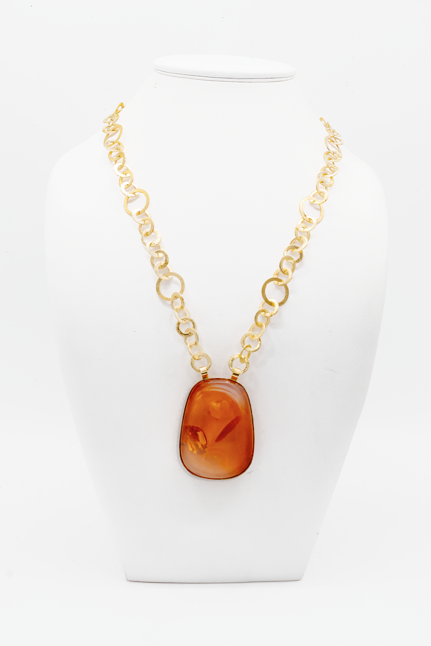 Gold-plated amber pendant with a 925 sterling silver chain – unique piece
