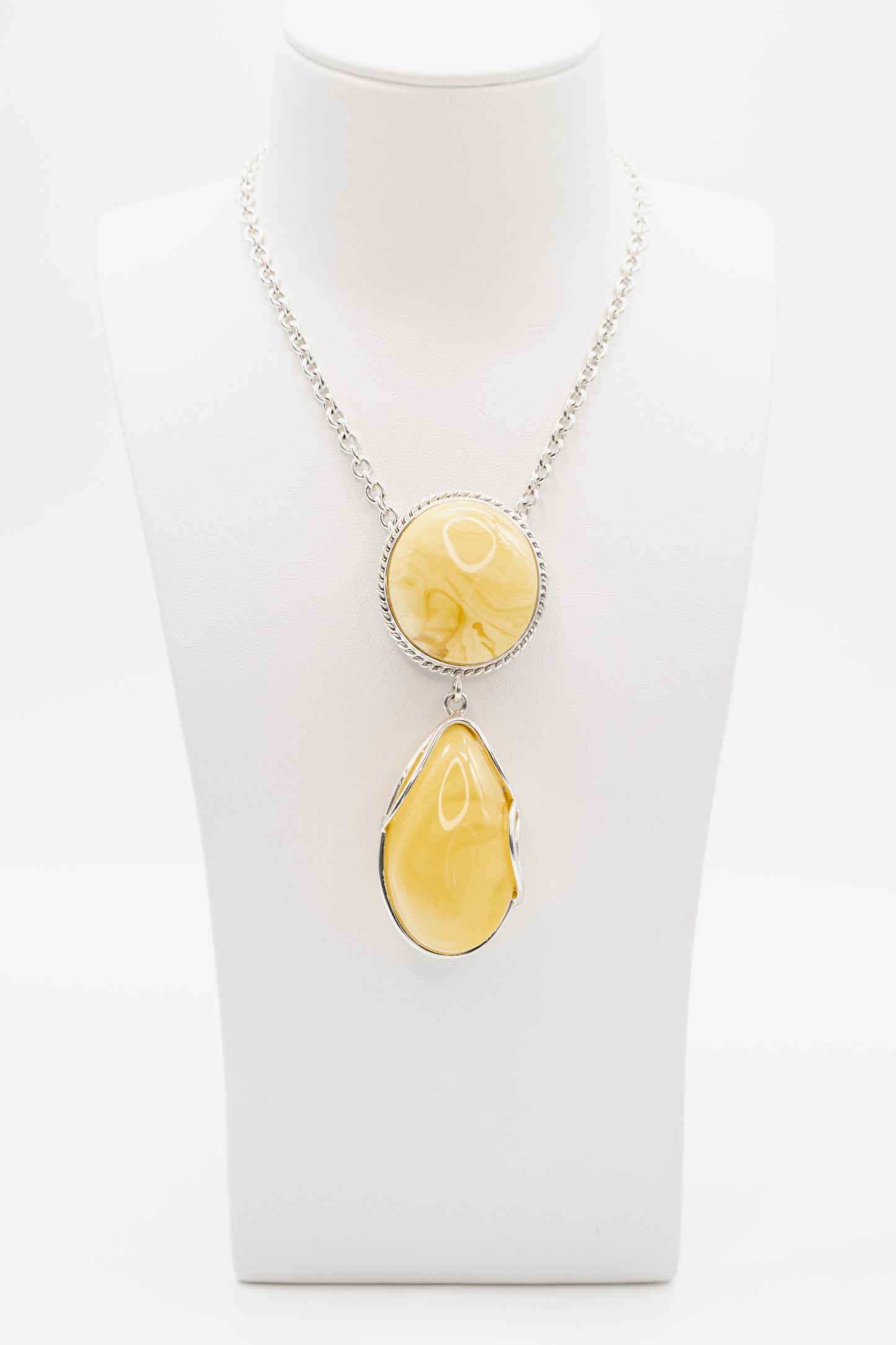 Yellow amber pendant made of 925 silver – unique piece