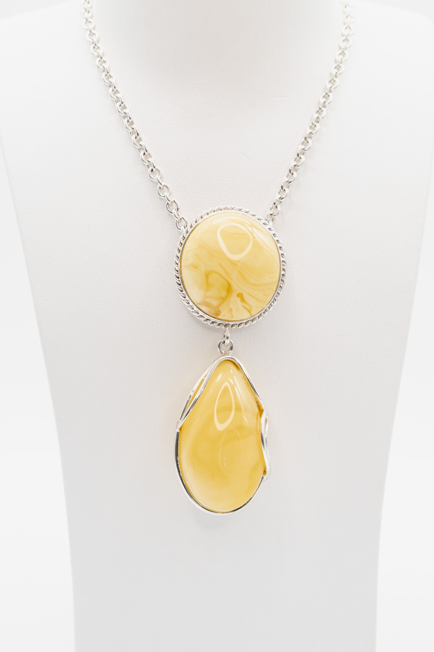 Yellow amber pendant made of 925 silver – unique piece