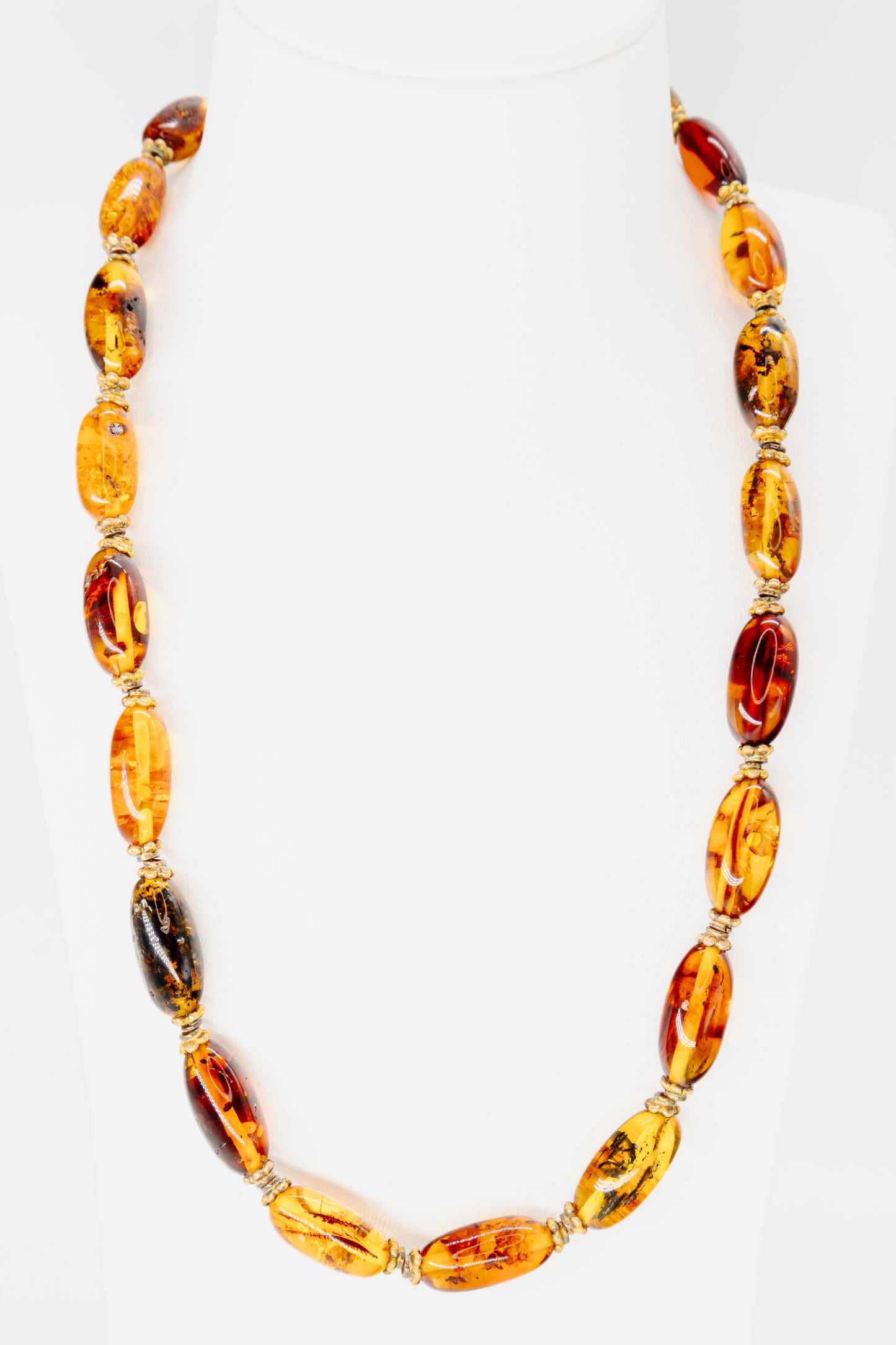 Modische Bernstein Halskette mit Magnetverschluss