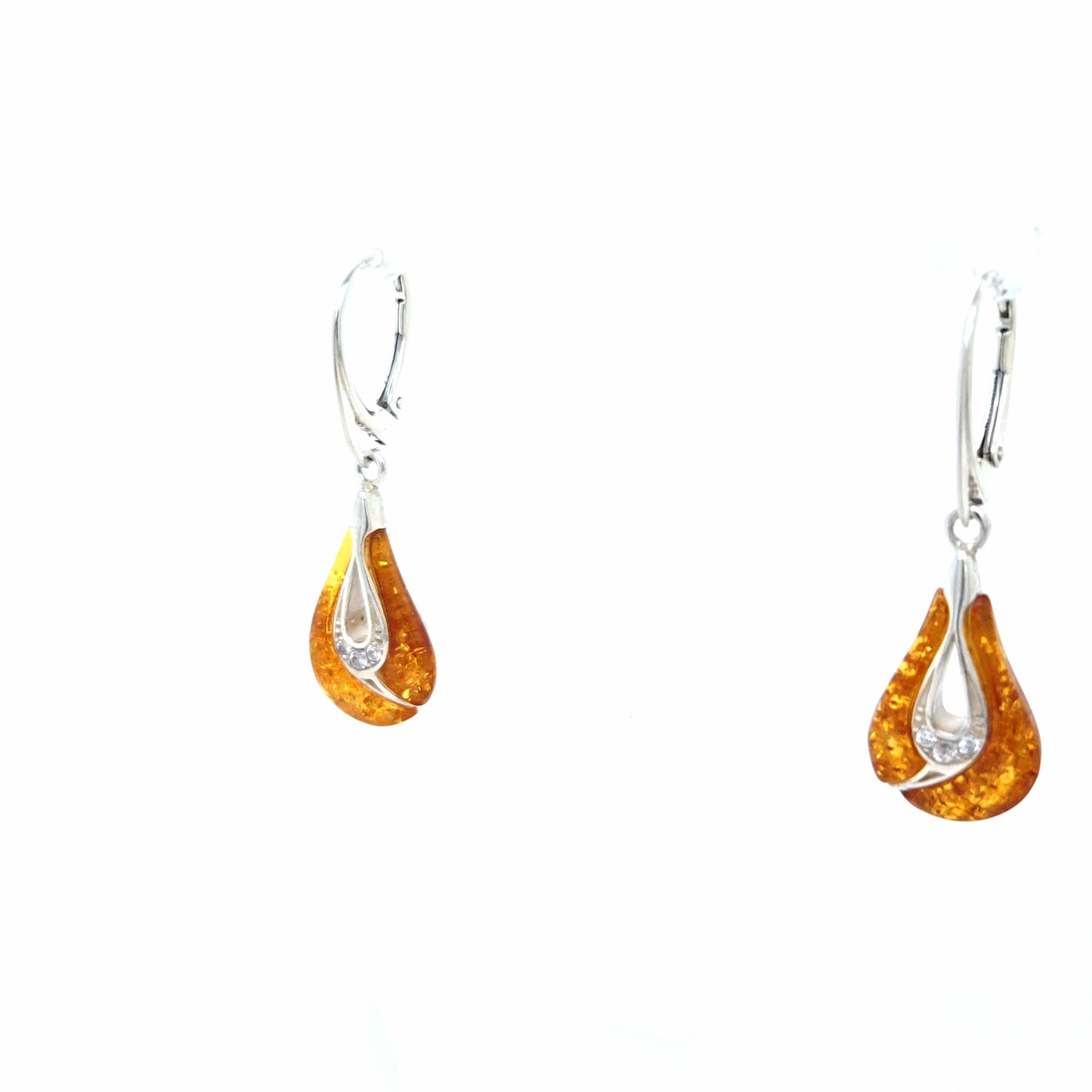 Bernstein-Schmuck: Elegante Ohrhänger in Tropfenform