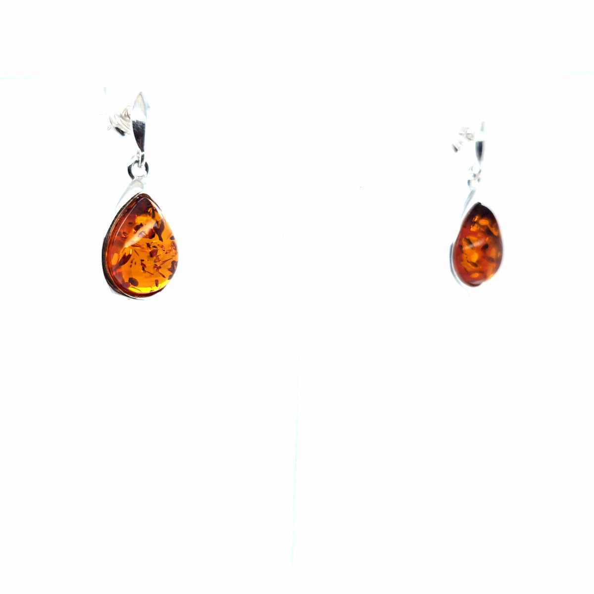 Elegante 925er Silber-Ohrstecker mit echtem Ostsee-Bernstein – Orange & Grün