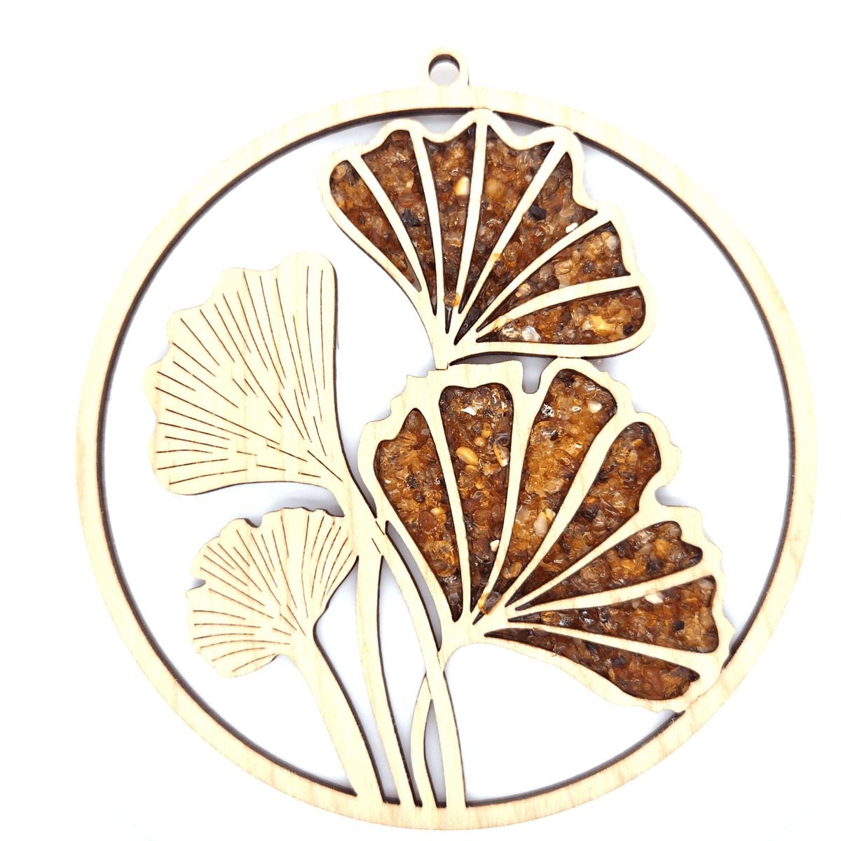 Mandala Ginkgo aus Holz mit Bernstein – Fensterdeko & Magnet, Ø 11 cm