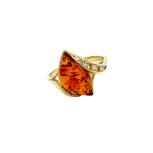 Edler Damenring mit großem Bernstein – 925er Silber vergoldet