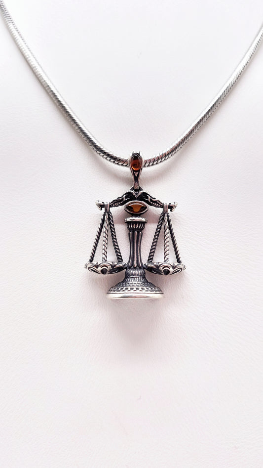 Zodiac sign Libra pendant – silver pendant with amber