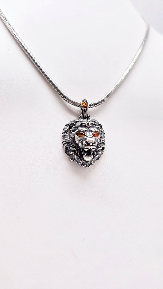 Leo Zodiac Pendant – 925 Silver &amp; Amber
