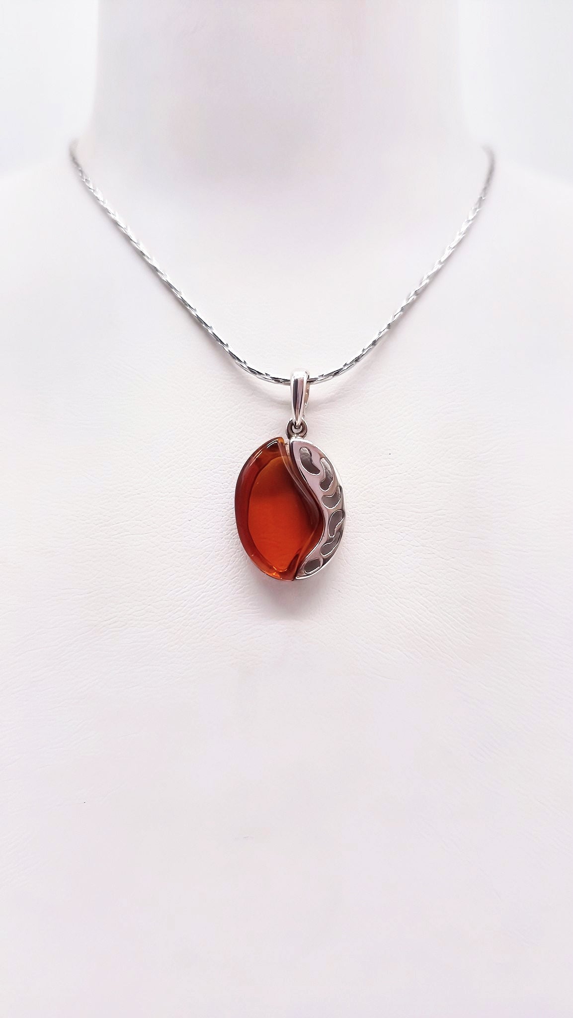 Silver pendant with genuine amber – stylish &amp; unique