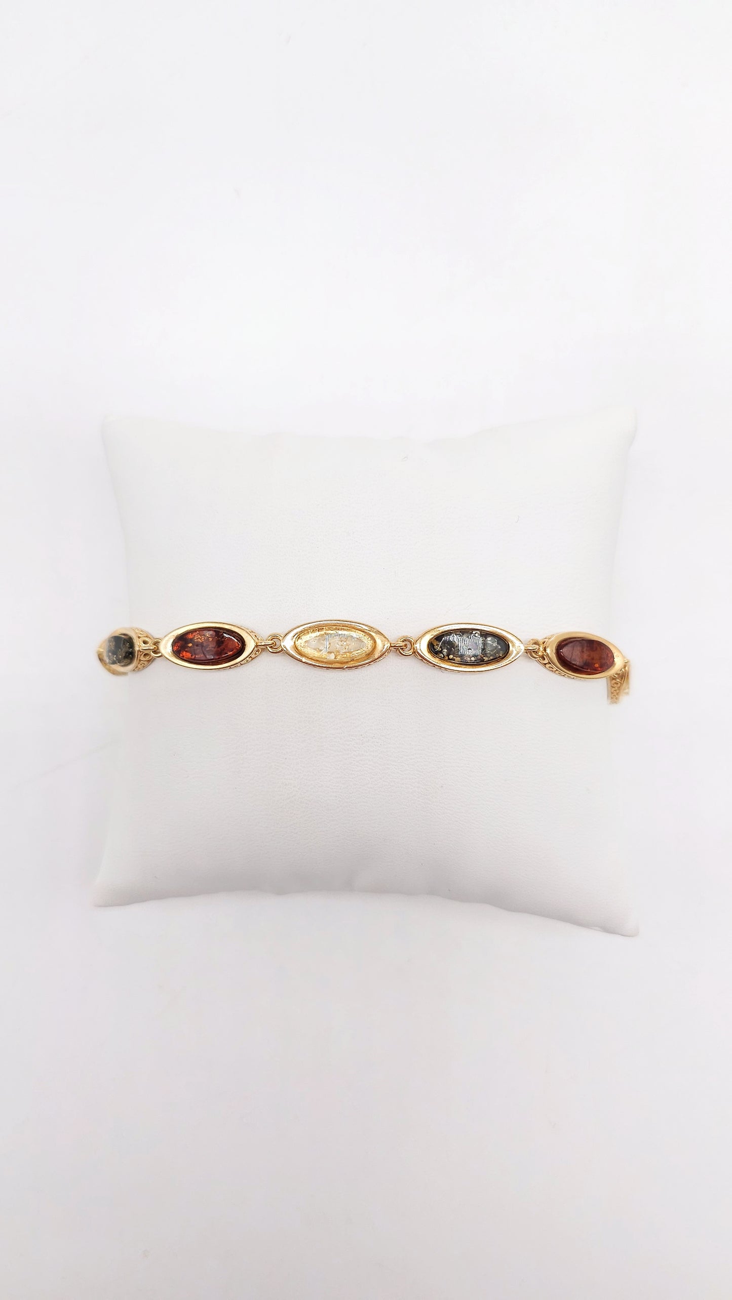 Natural amber bracelet in gold look