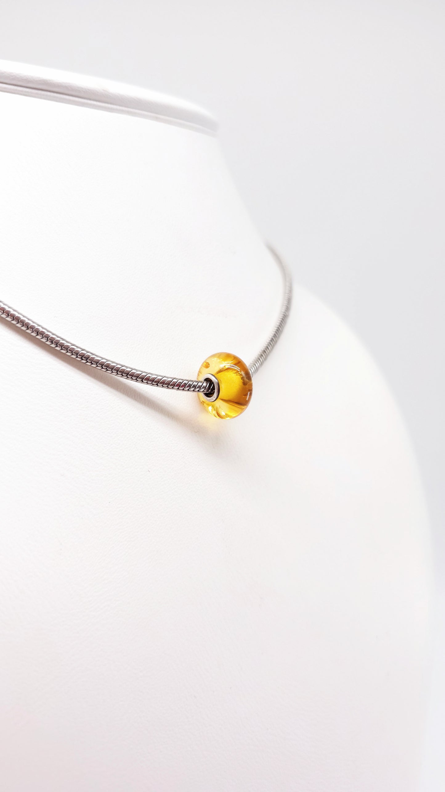 Charm Anhänger Bernstein – beidseitig & edel
