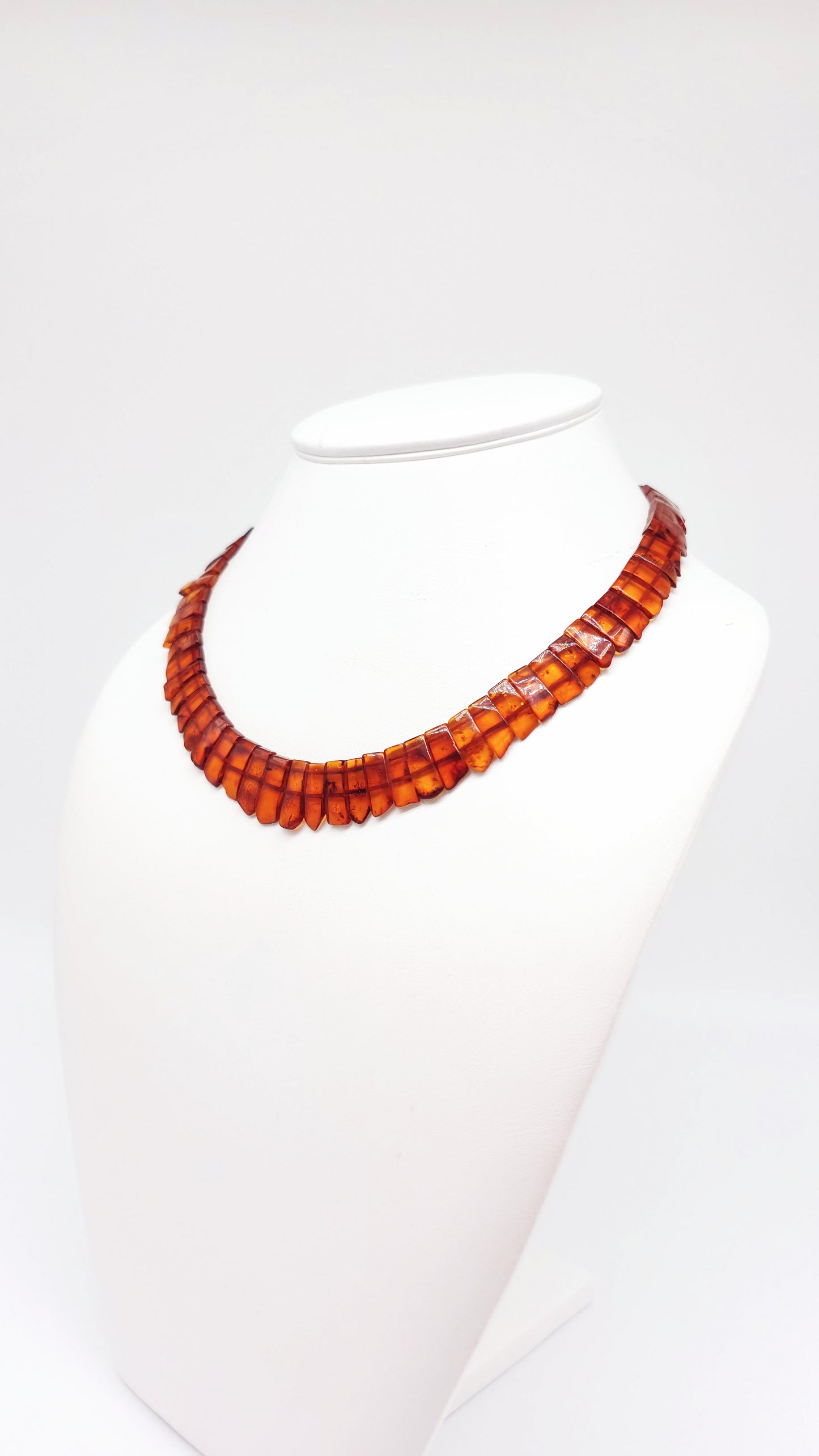 Handgefertigtes Bernstein Collier 49 cm