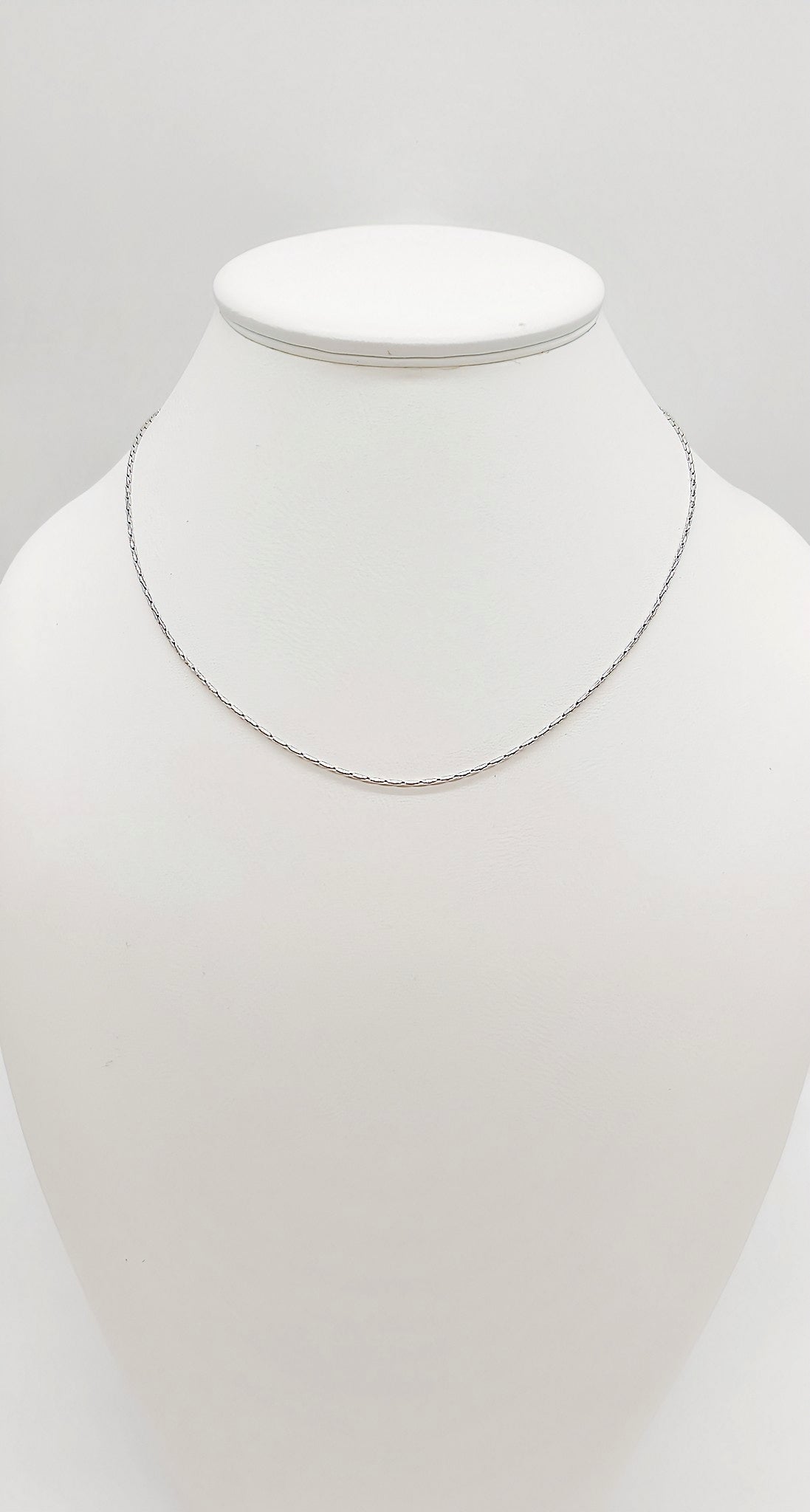Elegante 925er Sterlingsilberkette – Ideal für unsere Anhänger