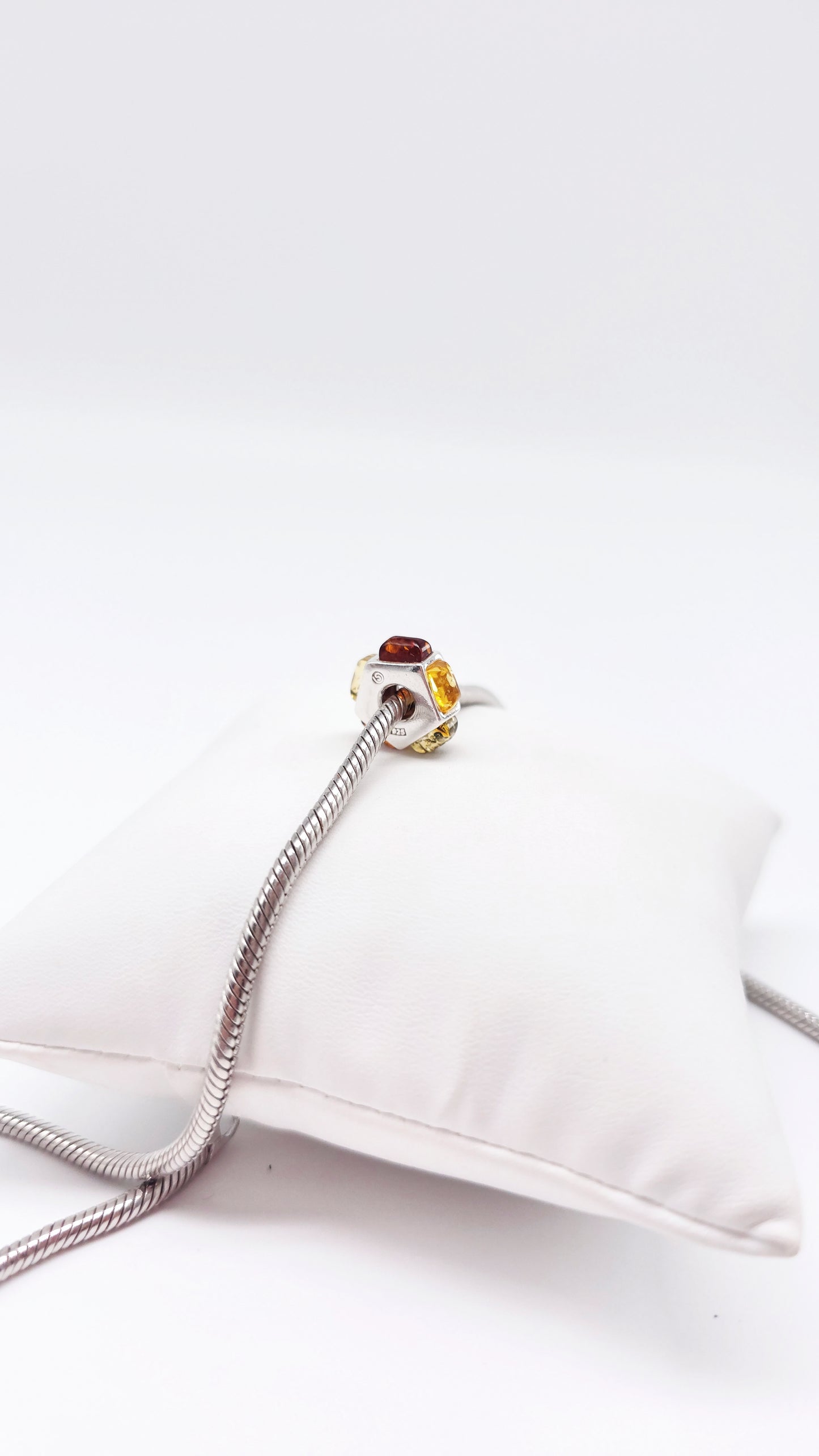 Charms Unikat mit 925 Silber für Ketten & Armbänder