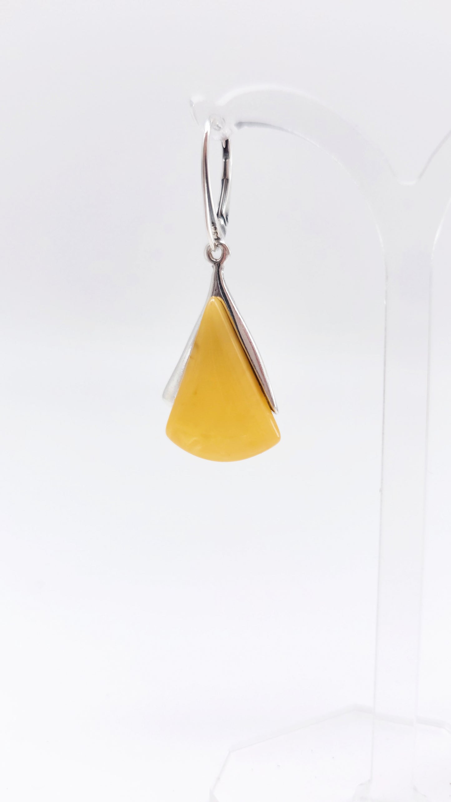 Amber earrings 4.5 cm – elegant look