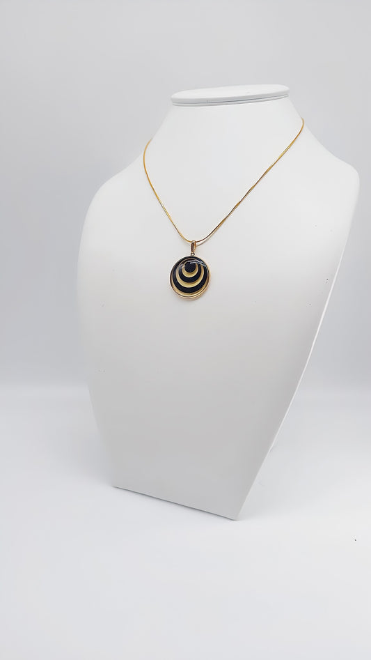 Zeitloser Bernstein-Schmuck für stilvolle Auftritte